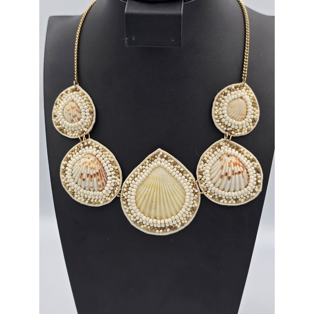 Stephan & CO. Coastal Shell Beaded Statement Necklace Gold Tone Adjustable NWT